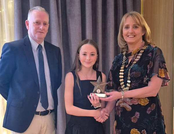 Year 10 athlete, Sophie, has featured many times in our socials and last weekend her track success was marked by the Ulster Athletic Council.